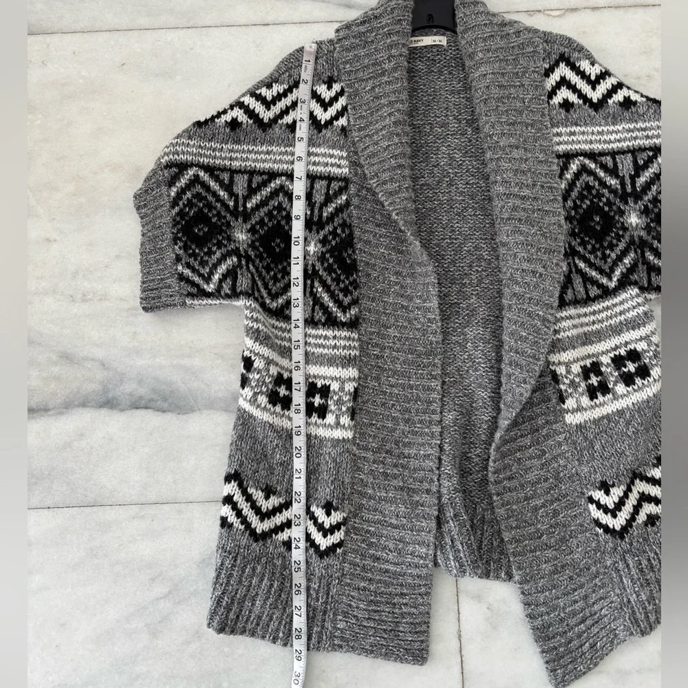 Old Navy Cardigan Sweater Chunky Knit Gray Fair Isle Short Sleeve Womens M